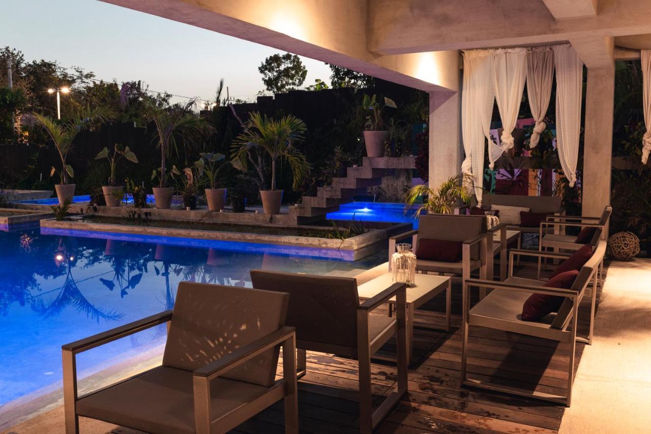 Hotel Makaaba Eco-Boutique บากาลาร์ ภายนอก รูปภาพ The pool at the hotel
