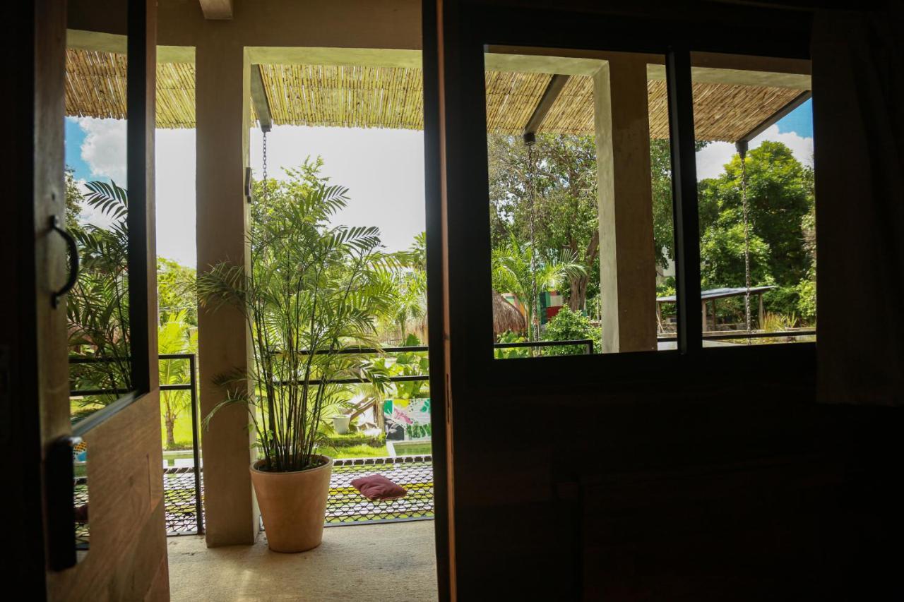 Hotel Makaaba Eco-Boutique บากาลาร์ ภายนอก รูปภาพ View from the hotel